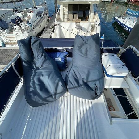 Hotel Infantman Yatch à Vila Nova de Gaia Extérieur photo