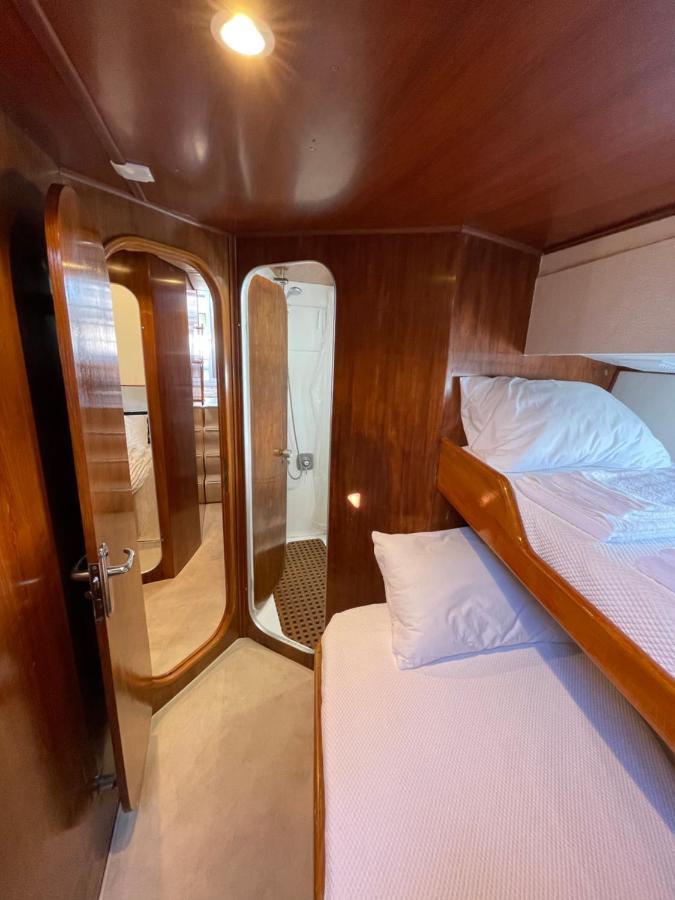 Hotel Infantman Yatch à Vila Nova de Gaia Extérieur photo
